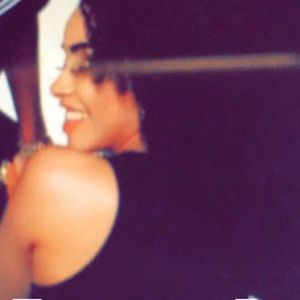 Meet your Posher, Cierra